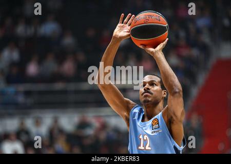 Alex Renfroe di Zenit St. Petersburg vie per la palla durante il 2019/2020 Turkish Airlines Eurolega Regular Season Round 20 match tra Zenit St Petersburg e Valencia Basket alla Sibur Arena il 17 gennaio 2020 a San Pietroburgo, Russia. (Foto di Igor Russak/NurPhoto) Foto Stock