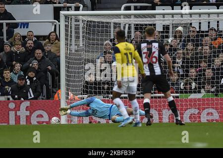 Il portiere di Oxford United Simon Eastwood (1) durante la partita di fa Cup tra Newcastle United e Oxford United a St. James's Park, Newcastle, sabato 25th gennaio 2020. (Foto di IAM Burn/MI News/NurPhoto) Foto Stock