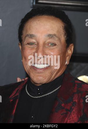 LOS ANGELES, CALIFORNIA, USA - 26 GENNAIO: Smokey Robinson arriva al 62nd° premio annuale GRAMMY che si tiene presso lo Staples Center il 26 gennaio 2020 a Los Angeles, California, Stati Uniti. (Foto di Xavier Collin/Image Press Agency/NurPhoto) Foto Stock