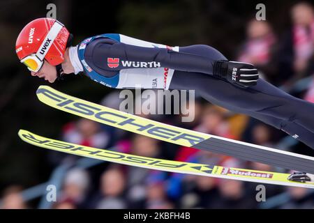 Richard Freitag (GER) durante la gara individuale di grande collina, della FIS Ski Jumping World Cup a Zakopane il 26 gennaio 2020 a Zakopane, Polonia. (Foto di Foto Olimpik/NurPhoto) Foto Stock