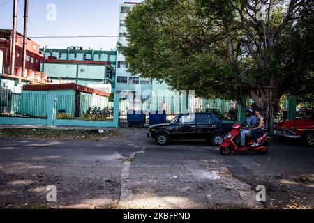 Vista generale di Vedado, Cuba, il 16 gennaio 2020. La città attrae ogni anno milioni di turisti. L'Avana Vecchia (Habana Vieja) è dichiarata Patrimonio dell'Umanità dall'UNESCO. (Foto di Manuel Romano/NurPhoto) Foto Stock