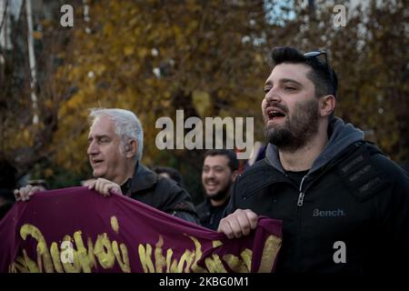 marcia anti-fascista verso la sede del Golden Dawn Party ad Atene, in Grecia, il 1 febbraio 2020. (Foto di Nikolas Kokovlis/NurPhoto) Foto Stock