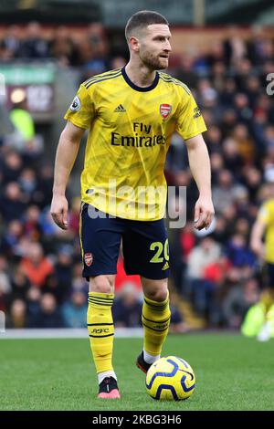 Arsenali Shkodran Mustafi in azione durante la partita della Premier League tra Burnley e Arsenal a Turf Moor, Burnley domenica 2nd febbraio 2020. (Foto di Tim Markland/MI News/NurPhoto) Foto Stock