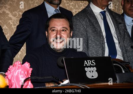 Matteo Salvini, leader della Lega, ha visitato il Palazzo dei Normanni, a Palermo, sede dell'Assemblea Regionale Siciliana e ha presentato i 4 deputati della Lega in Sicilia. Palermo, Italia, 04 febbraio 2020 (Foto di Francesco Militello Mirto/NurPhoto) Foto Stock