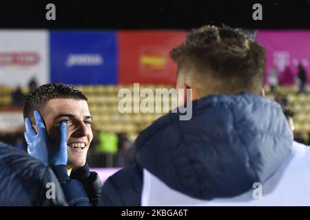 Valentin Mihaila di Romania U21 festeggia dopo il gioco del campionato UEFA U21 tra Romania U21 contro Finlandia U21, a Voluntari, Romania, il 14 novembre 2019. (Foto di Alex Nicodim/NurPhoto) Foto Stock