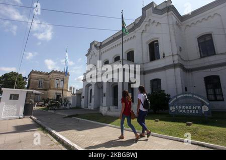 Vista del penitenziario N? 6 di Dolores, dove i dieci giocatori di rugby imputati per l'omicidio di Fernando Baez Sosa si sono tenuti il 18 gennaio nella città di Villa Gesell, in Argentina, il 6 febbraio 2020. (Foto di Carol Smiljan/NurPhoto) Foto Stock