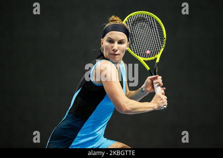 Svetlana Kuznetsova di Russia in azione durante il suo WTA San Pietroburgo Ladies Trophy 2020 torneo di tennis Round of 16 match contro Belinda Bencic di Svizzera il 12 febbraio 2020 a San Pietroburgo, Russia. (Foto di Mike Kireev/NurPhoto) Foto Stock