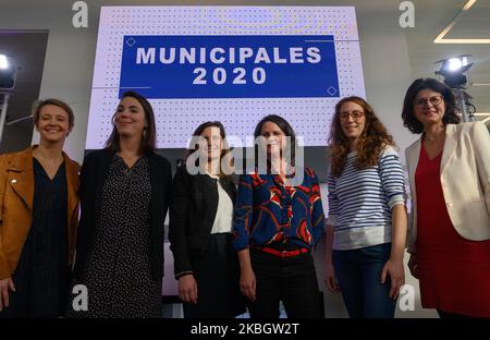 Da sinistra a destra: Laurence Garnier (Les RÃ publicains), Julie Laernoes (Europe Ecologie Les Verts - ELV), Ã©onore Revel (Rassemblement National), Johanna Rolland (Partito socialista), Margot Medkour (Nantes in comune) e lÃ ValÃ©rie Oppelt (Larem) , candidati che si candidano per il sindaco di Nantes (Francia) durante le elezioni comunali del 15 e 22 marzo 2020. Foto scattata il 12 febbraio 2020 durante il dibattito organizzato dai media locali. (Foto di Estelle Ruiz/NurPhoto) Foto Stock