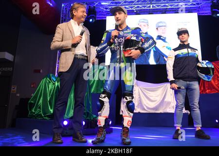 I campioni del mondo MotoE Matteo Milanese durante la presentazione del team Gresini Racing 2020 sul circuito Autodromo Enzo e Dino Ferrari, a Imola, il 15 febbraio 2020. (Foto di Andrea Diodato/NurPhoto) Foto Stock