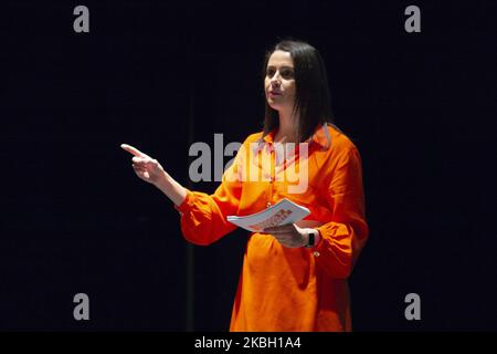 La portavoce dei cittadini al Congresso Inés Arrimadas durante la presentazione della sua candidatura come presidente della formazione politica dei cittadini, a Madrid 15 febbraio 2020 Spagna (Foto di Oscar Gonzalez/NurPhoto) Foto Stock