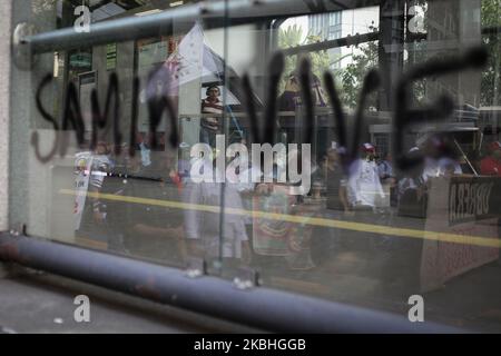 Organizzazioni indigene agglutinate nel Congresso Nazionale indigeno, E la società civile, mobilitata contro le infrastrutture e il turismo megaprogetti in diverse regioni del paese che minacciano di causare danni alle loro comunità, oltre a chiedere giustizia un anno dopo l'assassinio di Samir Flores, attivista ambientale, il 21 febbraio 2020 a Città del Messico. (Foto di Carlos OGAZ/NurPhoto) Foto Stock