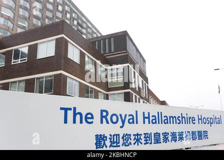 Una vista generale all'ingresso dell'ospedale Royal Hallamshire di Sheffield , Inghilterra , 24 febbraio 2020. Due persone sono state scortate al Royal Hallamshire Hospital di Sheffield dopo aver testato Coronavirus a bordo della nave da crociera Diamond Princess in Giappone (Foto di Giannis Alexopoulos/NurPhoto) Foto Stock