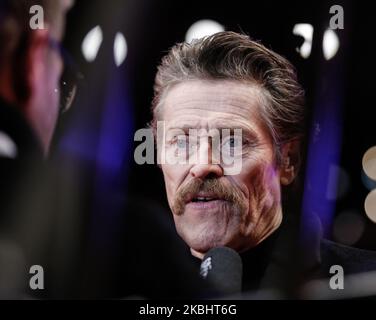 Willem Dafoe si presenta all'arrivo al tappeto rosso in occasione della ''Siberia'' premiere durante il 70th° Berlinale International Film Festival di Berlino al Palazzo Berlinale il 24 febbraio 2020 a Berlino, Germania. (Foto di Dominika Zarzycka/NurPhoto) Foto Stock