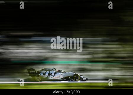 26 KVYAT Daniil (rus), Scuderia Alpha Tauri AT01 Honda, in occasione dei test invernali di Formula 1 sul circuito di Barcellona - Catalunya il 28 febbraio 2020 a Barcellona, Spagna. (Foto di Xavier Bonilla/NurPhoto) Foto Stock