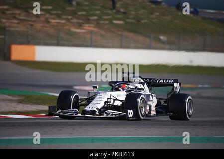 Daniil Kvyat di Russia guida la (26) Scuderia AlphaTauri Honda durante il terzo giorno di Formula 1 Winter Testing al circuito di Barcellona-Catalunya il 21 febbraio 2020 a Barcellona, Spagna. (Foto di Jose Breton/Pics Action/NurPhoto) Foto Stock