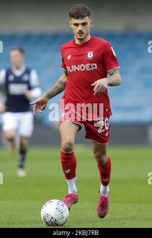 Jamie Paterson di Bristol City durante la partita del campionato Sky Bet tra Millwall e Bristol City al Den, Londra, sabato 29th febbraio 2020. (Foto di Jacques Feeney/MI News/NurPhoto) Foto Stock