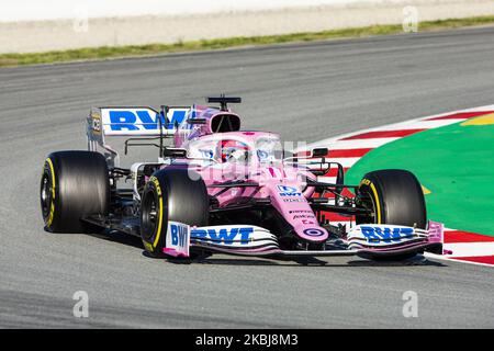 11 PEREZ Sergio (mex), Racing Point F1 RP20, azione durante i test invernali di Formula 1 sul circuito di Barcellona - Catalunya il 28 febbraio 2020 a Barcellona, Spagna. (Foto di Xavier Bonilla/NurPhoto) Foto Stock