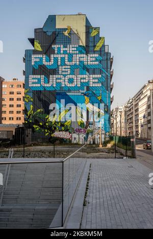 Le strade vuote di Bruxelles dopo la conferenza successiva a una riunione del Consiglio di sicurezza nazionale sul coronavirus a Bruxelles, in Belgio, il 26 marzo 2020. I residenti belgi devono rimanere a casa, le misure corona sono state prorogate fino all'aprile 19 in Belgio, Fiandre, Bruxelles e Vallonia. Tutti gli altri movimenti non essenziali sono vietati, le riunioni sono vietate, i negozi non essenziali sono chiusi. (Foto di Jonathan Raa/NurPhoto) Foto Stock