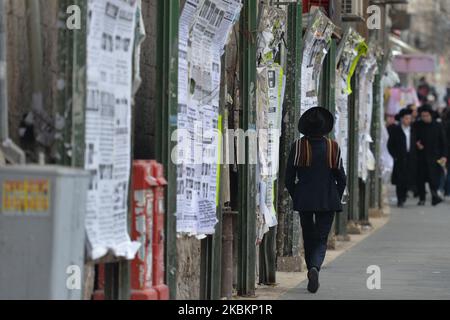 A view of Mea She'arim Street, one of the oldest Jewish neighborhoods located in Jerusalem, seen just a few days before an introduction of the first preventive measures against the coronavirus spread by Israeli Government. On March 10, 2020, in Jerusalem, Israel. (Photo by Artur Widak/NurPhoto) Stock Photo