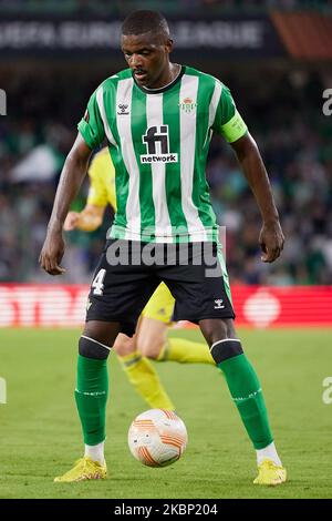 Siviglia, Spagna. 03rd novembre 2022. William Carvalho (14) di Real Betis visto durante la partita della UEFA Europa League tra Real Betis e HJK Helsinki all'Estadio Benito Villamarin di Siviglia. (Photo credit: Gonzales Photo - Jesus Ruiz Medina). Foto Stock