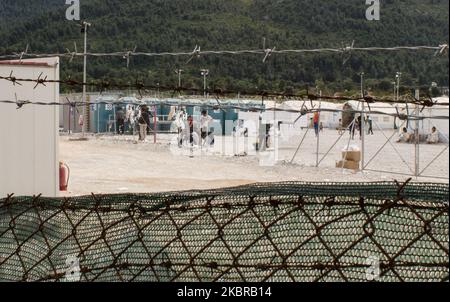 Vista del campo profughi di Malakasa ad Atene, Grecia, il 12 aprile 2020. Il primo caso di COVID-19 è stato identificato il 5 aprile. Il campo fu immediatamente messo sotto quarantena. (Foto di Orestis Ilias/NurPhoto) Foto Stock