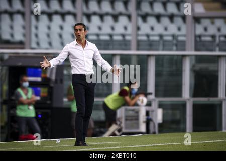 L'allenatore torinese Moreno Longo si è fatto un gesto durante la Serie A Football Match n.29 TORINO - LAZIO il 30 giugno 2020 allo Stadio Olimpico Grande Torino di Torino, Piemonte, Italia. Risultato finale: Torino-Lazio 1-2. (Foto di Matteo Bottanelli/NurPhoto) Foto Stock