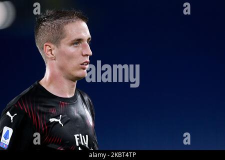 Andrea conti dell'AC Milan durante la Serie Un match tra SS Lazio e AC Milan allo Stadio Olimpico di Roma il 4 luglio 2020. (Foto di Giuseppe Maffia/NurPhoto) Foto Stock