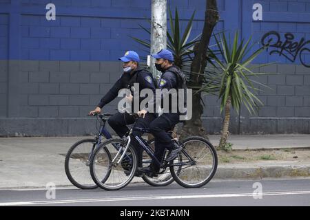 Police on board bicycles in Eje Central in Mexico City during new normality and mobility by COVID-19 in Mexico, on July 9, 2020. (Photo by Gerardo Vieyra/NurPhoto) Stock Photo