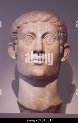 Busto di marmo dell'imperatore romano, Costantino i nel Metropolitan Museum of Art di New York Foto Stock
