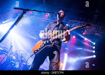 Paul Gilbert di MR. Big suona dal vivo a Milano il 21 2014 dicembre (Foto di Mairo Cinquetti/NurPhoto) Foto Stock