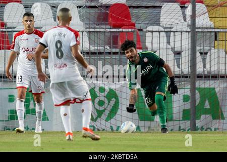 Tommaso Nobile, Minel Sabotic e Saber Hraiech durante il playoff della Serie C tra Carpi e Alessandria allo Stadio Sandro Cabassi il 9 luglio 2020 a Carpi, Italia. (Foto di Emmanuele Ciancaglini/NurPhoto) Foto Stock