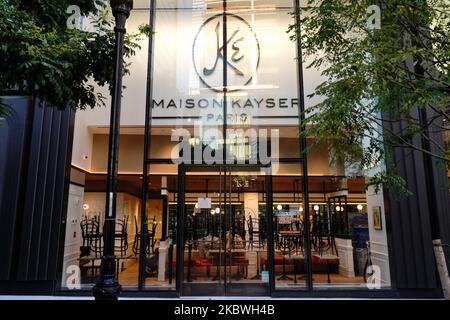 Vista sulla Maison Kayser nei cantieri di Hudson. French Bakery Chain Maison Kayser May Shut permanentemente tutte le 16 sedi di New York, rapporto dice come New York City entra nella fase 4 di riapertura a seguito di restrizioni imposte per rallentare la diffusione del coronavirus il 31 luglio 2020 a New York City. La quarta fase permette di praticare arti e intrattenimento all'aperto, eventi sportivi senza tifosi e produzioni mediatiche. (Foto di John Nacion/NurPhoto) Foto Stock