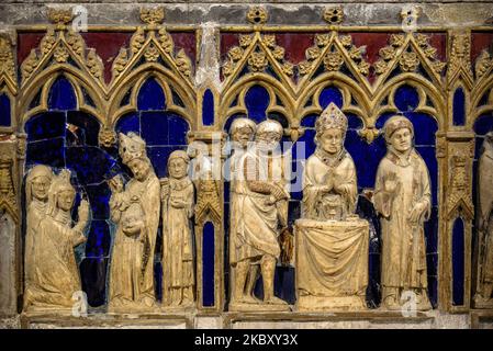 Tomba gotica di Sant Narcís all'interno della basilica di Sant Feliu a Girona (Catalogna, Spagna) ESP: Sepolcro Gótico de Sant Narcís, Gerona. Cataluña España Foto Stock