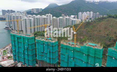 Veduta aerea del progetto residenziale di Shenzhen Logan Property Holdings e GuangzhouHH KWG Property Holding su 66 Lee Nam Road, AP Lei Chau, distretto di Aberdeen. 22MAY20 SCMP/Wong Foto Stock