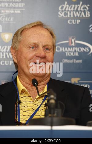 Jack Nicklaus del progettista del campo da golf che parla del livello di difficoltà del gioco durante il campionato IBD di Songdo del giro del PGA a Incheon, ad ovest di Seoul il 16 settembre 2011, Corea del Sud. (Foto di Seung-il Ryu/NurPhoto) Foto Stock