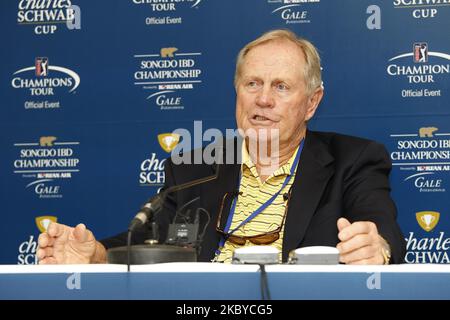 Jack Nicklaus del progettista del campo da golf che parla del livello di difficoltà del gioco durante il campionato IBD di Songdo del giro del PGA a Incheon, ad ovest di Seoul il 16 settembre 2011, Corea del Sud. (Foto di Seung-il Ryu/NurPhoto) Foto Stock