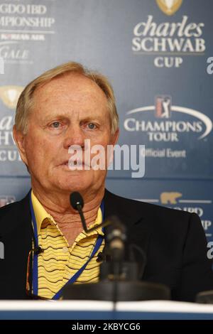 Jack Nicklaus del progettista del campo da golf che parla del livello di difficoltà del gioco durante il campionato IBD di Songdo del giro del PGA a Incheon, ad ovest di Seoul il 16 settembre 2011, Corea del Sud. (Foto di Seung-il Ryu/NurPhoto) Foto Stock