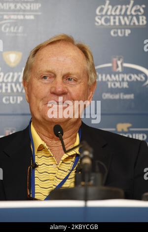 Jack Nicklaus del progettista del campo da golf che parla del livello di difficoltà del gioco durante il campionato IBD di Songdo del giro del PGA a Incheon, ad ovest di Seoul il 16 settembre 2011, Corea del Sud. (Foto di Seung-il Ryu/NurPhoto) Foto Stock