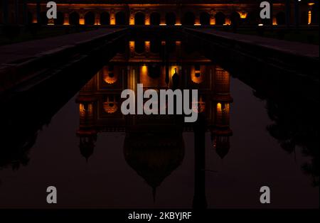 Vista ultra ampia della Tomba di Safdarjang dal cortile, nuova Delhi, India Foto Stock