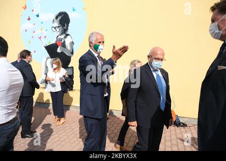 Il Presidente del Comitato Olimpico Nazionale Italiano (coni) Giovanni Malago arriva, in occasione della riapertura delle scuole e dell'inizio del nuovo anno scolastico, la manifestazione "tutti a scuol" (tutti a scuola) a Vo' Euganeo, Italia, il 14 settembre 2020. (Foto di Roberto Silvino/NurPhoto) Foto Stock