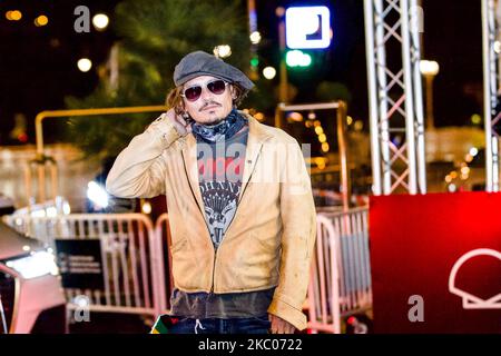 Johnny Depp arriva al San Sebastian International Film Festival 68th il 18 settembre 2020 a San Sebastian, Spagna. (Foto di Frank Lovicario/NurPhoto) Foto Stock