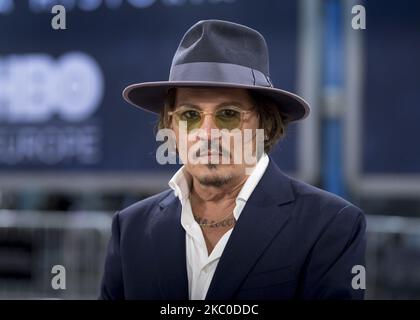 Johnny Depp partecipa alla prima "Crock of Gold: A pochi round with Shane Macgowan" durante il San Sebastian International Film Festival 68th al Kursaal Palace il 22 settembre 2020 a San Sebastian, Spagna. (Foto di COOLMedia/NurPhoto) Foto Stock