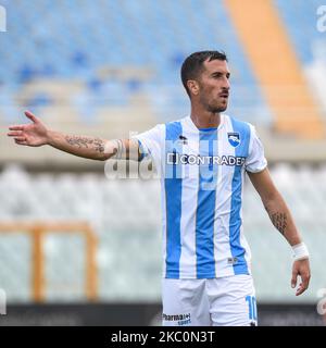 Il centrocampista Mirko Valdifiori di Delfino Pescara reagisce durante la partita tra Pescara e Chievo verona del campionato Serie B il 26 settembre 2020 a Pescara, Abruzzo (Foto di Federica Roselli/NurPhoto) Foto Stock