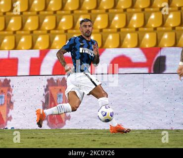 Aleksandar Kolarov del FC Internazionale durante la Serie A match tra Benevento Calcio e FC Internazionale Milano il 30 settembre 2020 stadio 'Ciro Vigorito' a Benevento, Italia (Photo by Gabriele Maricchiolo/NurPhoto) Foto Stock