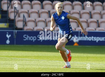 Hayley Nolan di London City Lionesses durante il warm-up pre-partita durante la Continental Cup tra Tottenham Hotspur e London City Lionesses presso l'Hive Stadium , Londra, Regno Unito il 07th ottobre 2020 (Photo by Action Foto Sport/NurPhoto) Foto Stock