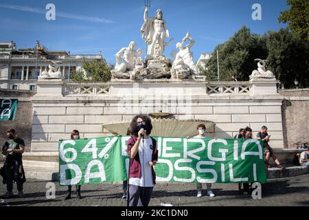 Manifestazione pubblica in Piazza del Popolo, Roma, il 09 ottobre 2020. (Foto di Sirio Tesitore/NurPhoto) Foto Stock