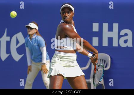 Sloane Stephens of USA e Na Lae Han of KOR giocano durante il primo round singolo del WTA Korea Open a Seoul, Corea del Sud, il 22 settembre 2015. (Foto di Seung-il Ryu/NurPhoto) Foto Stock