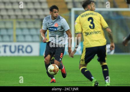 Simone Franchini in azione durante l'incontro di Serie C tra Modena e Ravenna allo Stadio Braglia del 11 ottobre 2020 a Modena. (Foto di Emmanuele Ciancaglini/NurPhoto) Foto Stock