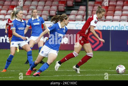 Vivianne Miedema di Arsenal durante Barclays fa Women Super League match tra Brighton e Hove Albion Women e Arsenal al People's Pension Stadium il 11 ottobre 2020 a Crawley, Inghilterra (Photo by Action Foto Sport/NurPhoto) Foto Stock