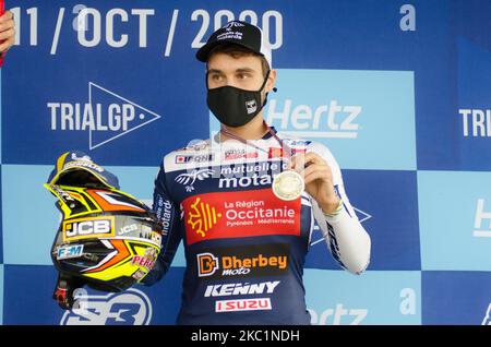 Julien Perret Electric Motion Team, festeggia sul podio durante i Campionati del mondo Trial-e Cup di Lazzate, Italia, il 11 ottobre 2020. (Foto di massimo Bertolini/NurPhoto) Foto Stock